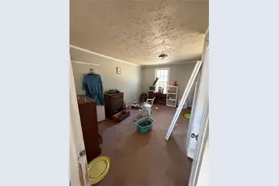 109 Barnesville Avenue, Barnesville, GA 30204 - Photo 6