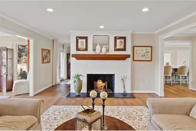 3526 Edgewood Circle, Gainesville, GA 30506 - Photo 6