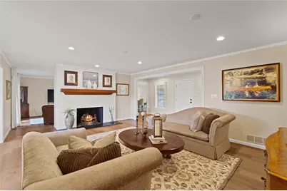 3526 Edgewood Circle, Gainesville, GA 30506 - Photo 6