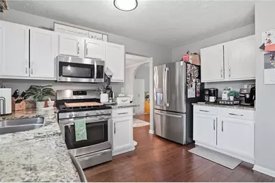 6625 Brittney Lane, Cumming, GA 30040 - Photo 6