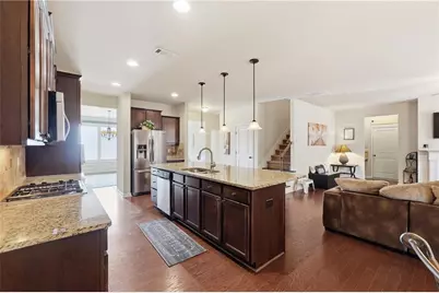 7232 Lake Sterling Boulevard, Flowery Branch, GA 30542 - Photo 10