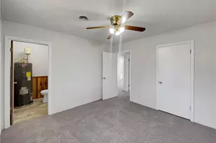 225 Griffin Park Rd, Griffin, GA 30223 - Photo 16