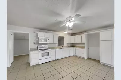 225 Griffin Park Road, Griffin, GA 30223 - Photo 2