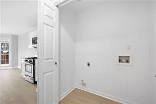 3222 Avensong Village Cir, Alpharetta, GA 30004 - Photo 16