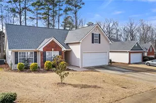2168 Wildcat Cliffs Ln, Lawrenceville, GA 30043 - Photo 2