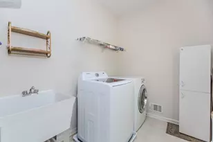 375 Sweet Ivy Ln, Lawrenceville, GA 30043 - Photo 20