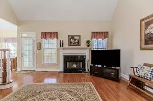 375 Sweet Ivy Ln, Lawrenceville, GA 30043 - Photo 14
