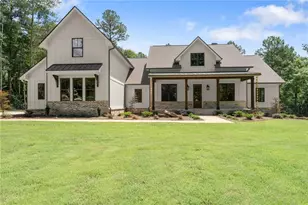 305 Harmony Gates Dr, Commerce, GA 30530 - Photo 1