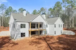 305 Harmony Gates Dr, Commerce, GA 30530 - Photo 6