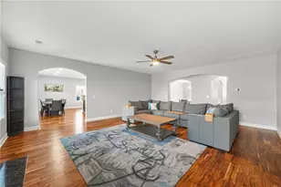 3831 Lake Haven Way, Atlanta, GA 30349 - Photo 8