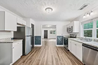 155 Horton Street, Winder, GA 30680 - Photo 10