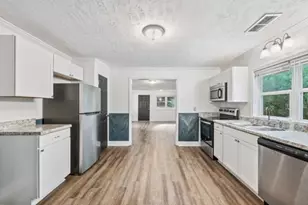 155 Horton St, Winder, GA 30680 - Photo 10