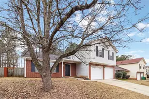 4835 Haymarket Trail, Decatur, GA 30035 - Photo 2