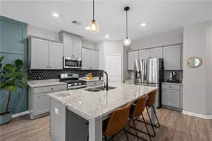 2019 Lanier Harbor Pt, Buford, GA 30518 - Photo 4