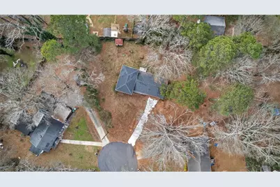 239 Andrea Circle NW, Lilburn, GA 30047 - Photo 40