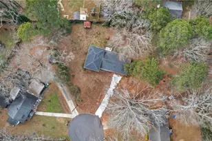 239 Andrea Cir NW, Lilburn, GA 30047 - Photo 40