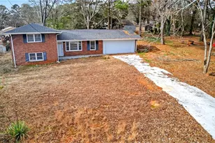 239 Andrea Cir NW, Lilburn, GA 30047 - Photo 38