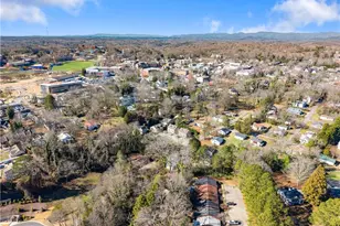 86 Pine St, Dahlonega, GA 30533 - Photo 36