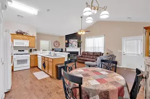 1078 Camry Cir, Dallas, GA 30157 - Photo 8