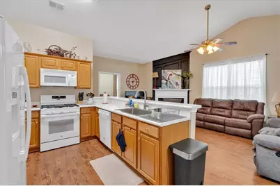 1078 Camry Circle, Dallas, GA 30157 - Photo 10