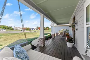 360 Clear View Ct, Clermont, GA 30527 - Photo 4