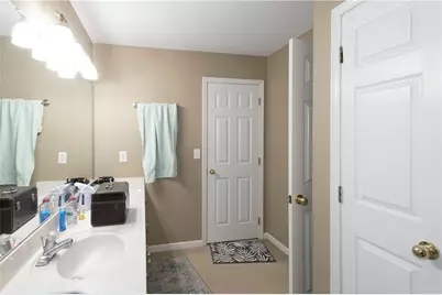 1117 Hedgewood Court, Lawrenceville, GA 30043 - Photo 18