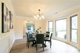 300 Saddle Creek Ln, Roswell, GA 30076 - Photo 16