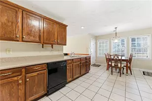 1180 Market Square Ln, Lawrenceville, GA 30044 - Photo 16