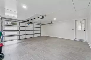 1542 Lavista Rd, Atlanta, GA 30329 - Photo 36