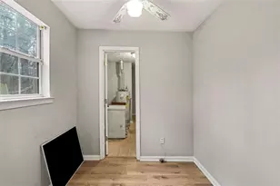 253 Ruth Dr, Newnan, GA 30265 - Photo 10