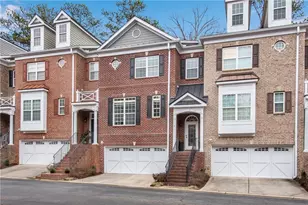 12825 Doe Dr, Alpharetta, GA 30004 - Photo 2