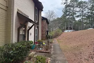 646 Garden Walk Dr, Stone Mountain, GA 30083 - Photo 12