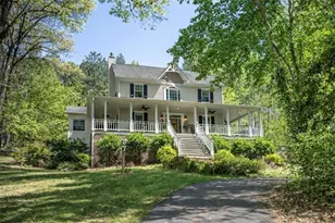 1660A Maple Ridge Dr, Loganville, GA 30052 - Photo 4