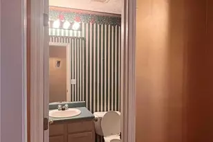 8108 Clearview Cir, Riverdale, GA 30296 - Photo 16