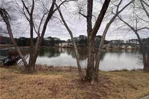 8108 Clearview Cir, Riverdale, GA 30296 - Photo 42