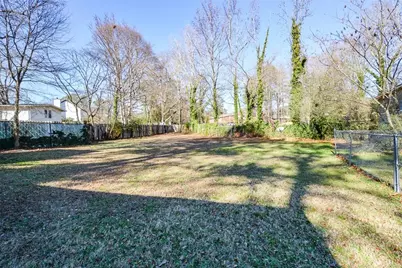 595 Floyd Drive SE, Smyrna, GA 30082 - Photo 4