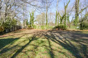 595 Floyd Dr SE, Smyrna, GA 30082 - Photo 6