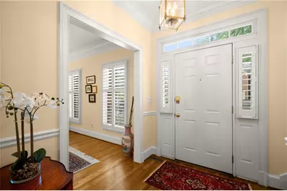 40 Ivy Chase NE, Atlanta, GA 30342 - Photo 2