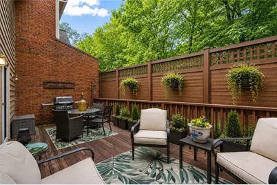 40 Ivy Chase NE, Atlanta, GA 30342 - Photo 16