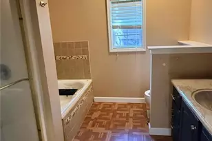 649 Crest Dr, Lawrenceville, GA 30046 - Photo 10