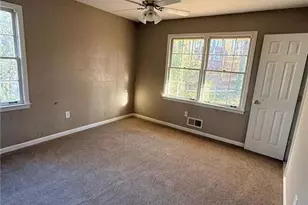 649 Crest Dr, Lawrenceville, GA 30046 - Photo 16