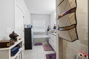 2415 Misty Hollow Pl, Atlanta, GA 30337 - Photo 22