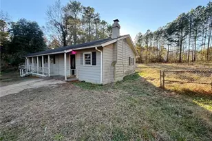1756 Fairview Cir, Austell, GA 30106 - Photo 2