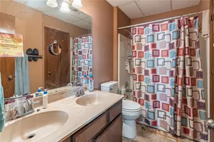 8704 Lake Dr, Snellville, GA 30039 - Photo 36