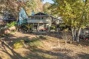 8704 Lake Dr, Snellville, GA 30039 - Photo 12