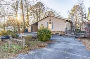 8704 Lake Dr, Snellville, GA 30039 - Photo 16