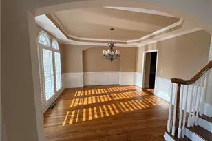 2554 Laquanda Ct SW, Atlanta, GA 30331 - Photo 8