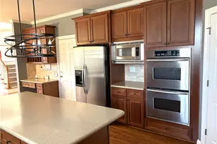 2554 Laquanda Ct SW, Atlanta, GA 30331 - Photo 10