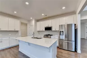 618 Caryle Trl Ln, Loganville, GA 30052 - Photo 16