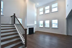 618 Caryle Trl Ln, Loganville, GA 30052 - Photo 2